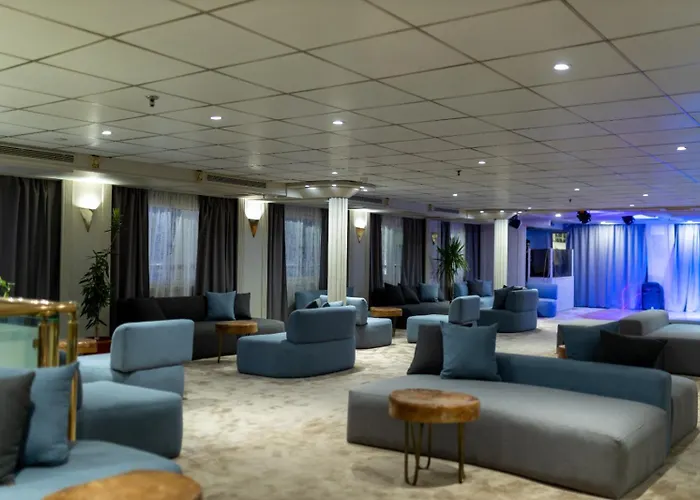Luxor Aswan Victoria Nile Cruise: Weekly Sailings from Luxor and Aswan