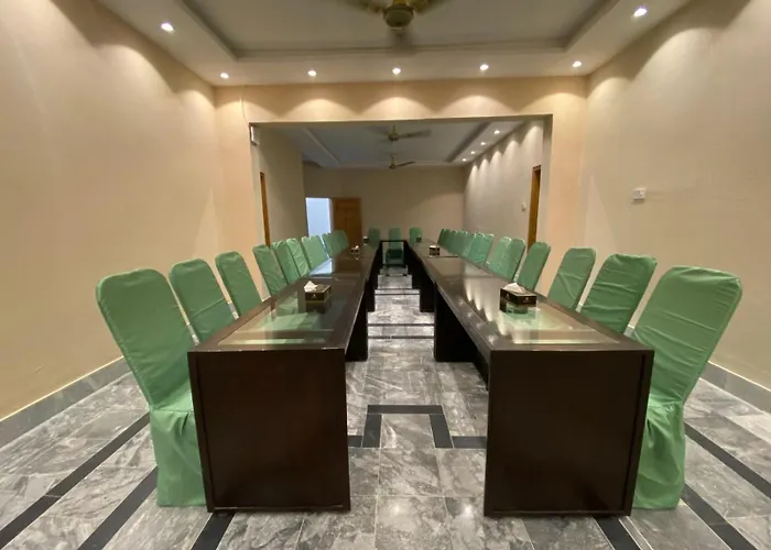 Vip Express Hotel Peshawar