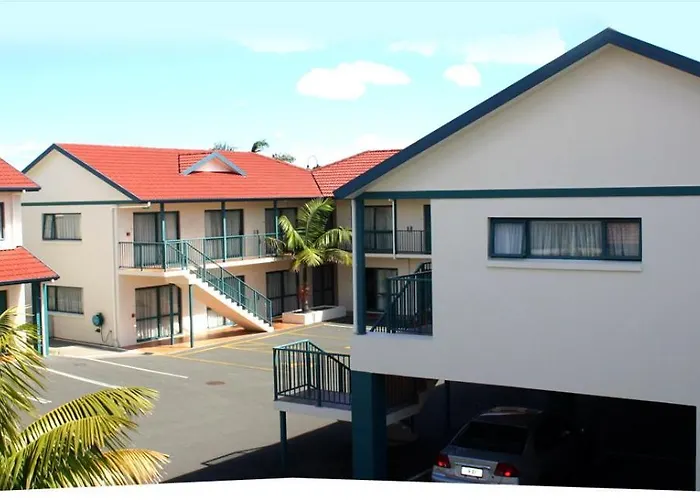 Academy At Botany Motor Inn