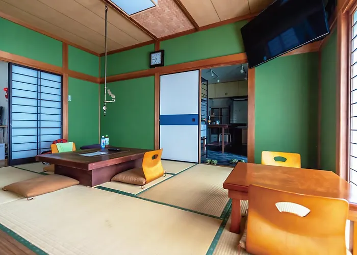 J-Hoppers Kumano Yunomine Guesthouse Hongu