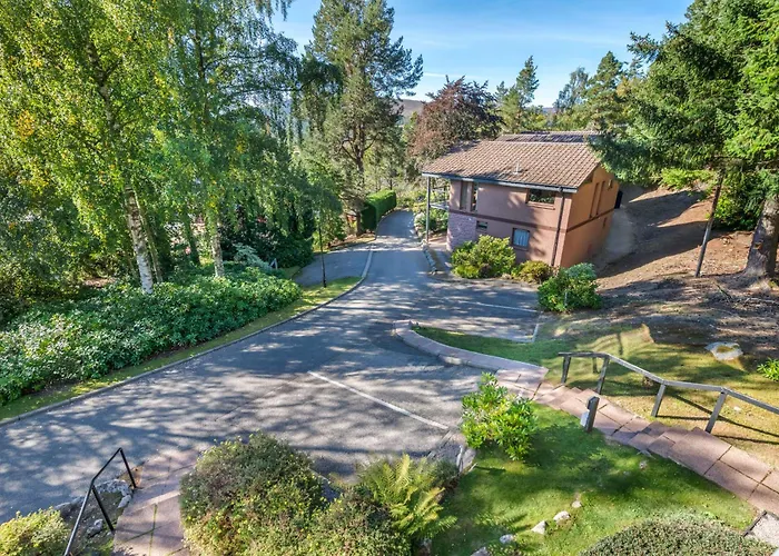 The Lodges At Craigendarroch Country Club