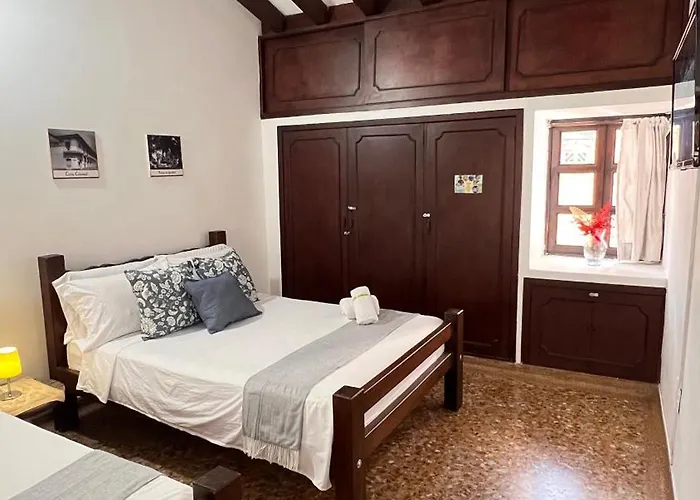 Green Door Hostel Boutique