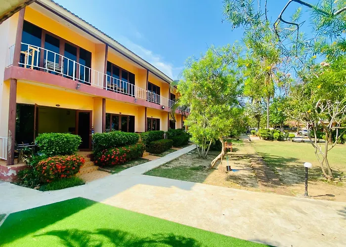 Pranmanee Beach Resort