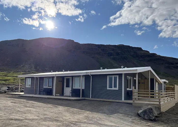 Strönd Guesthouse