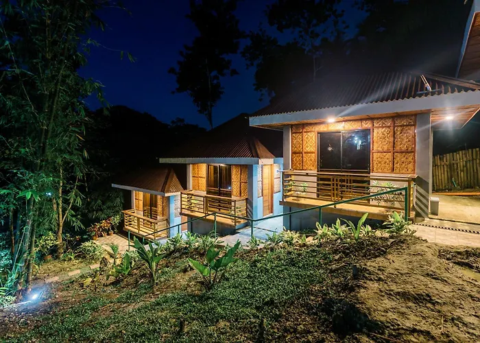 Busai Dream Falls Resort