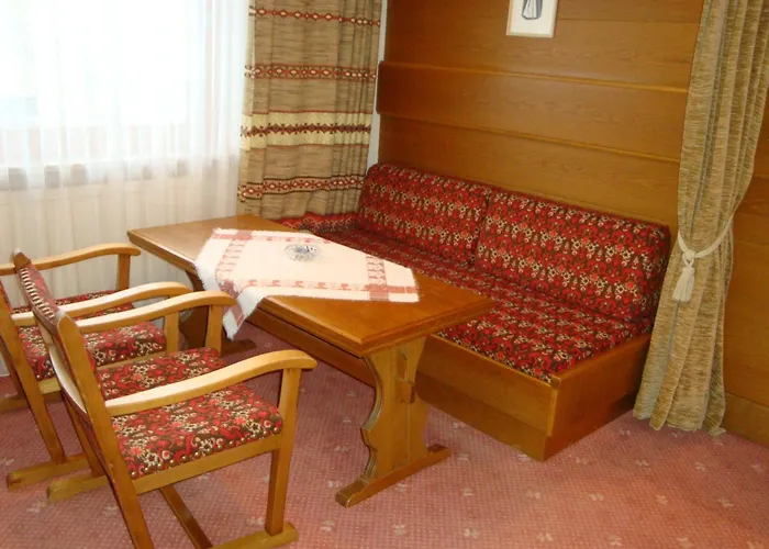 Hotel Garni Val-Sinestra Ischgl