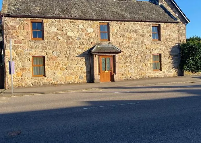 3 High Street