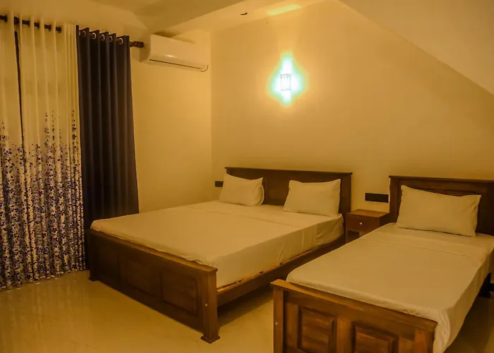 Mirissa Breeze Hotel