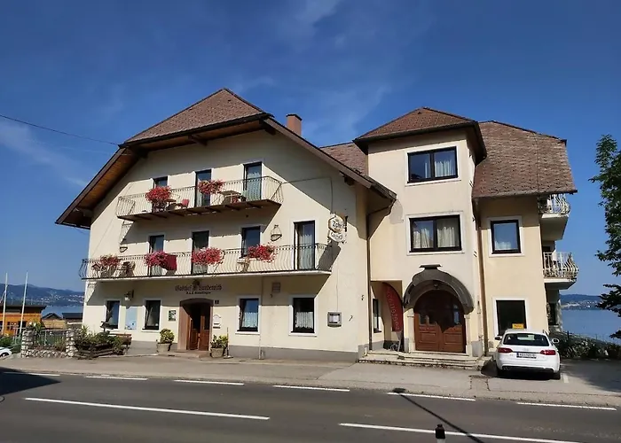 Gasthof mit Seeterasse&Appartements Zur Landeroith