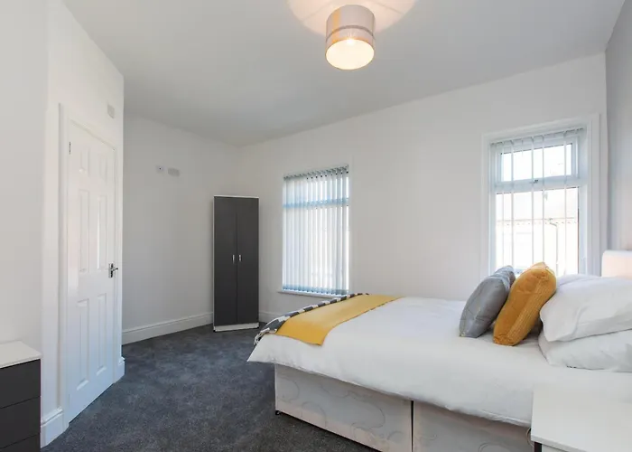 Crewe Rooms Brooklyn Street
