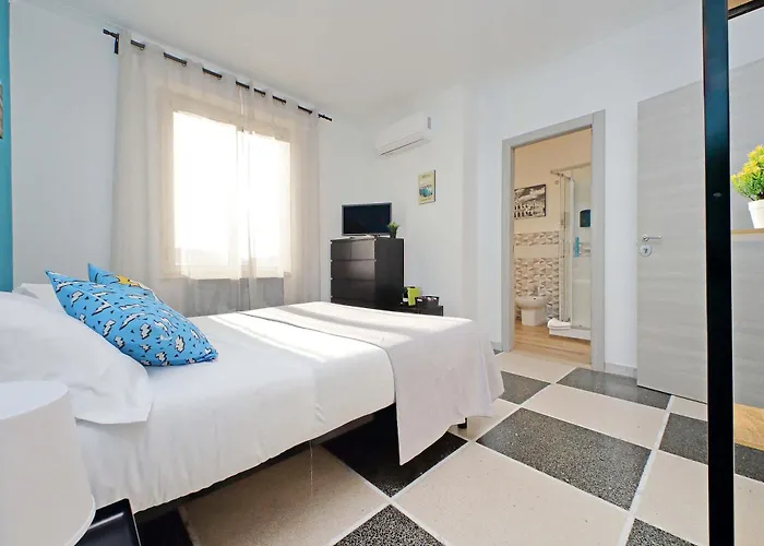 The Colours Rooms Guest House