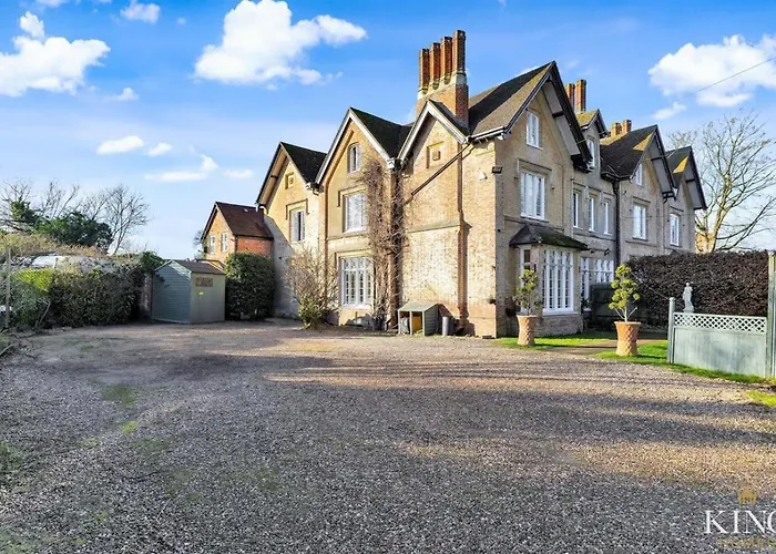 Victoria Spa Lodge