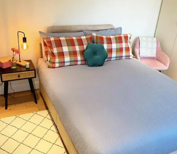 Prime Location W5