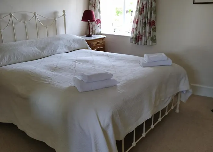 Lower Tresmorn Farmhouse