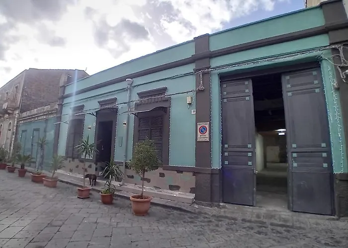 Porta Garibaldi 1