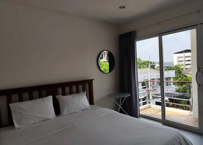 Hotel The 9Th House Krabi town