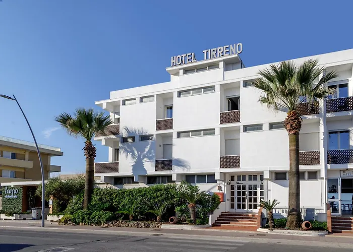 Hotel Tirreno