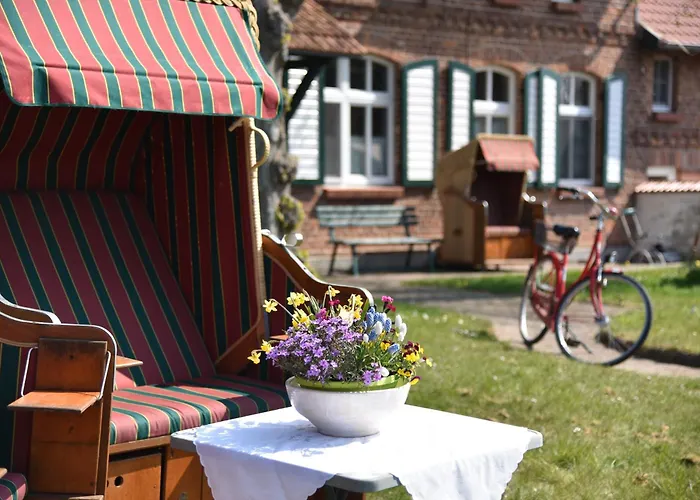 Hotel/Pension Bradhering Ahrenshoop