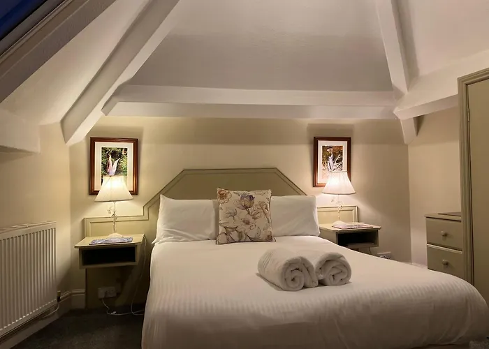 Lynwood Guest House