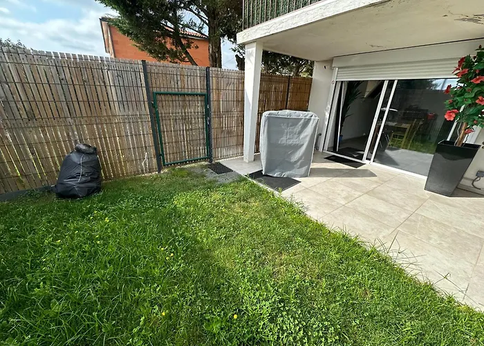 La Libellule 5 Chambres 2 Sdb 2 Wc Grand Jardin Et Parking Privé