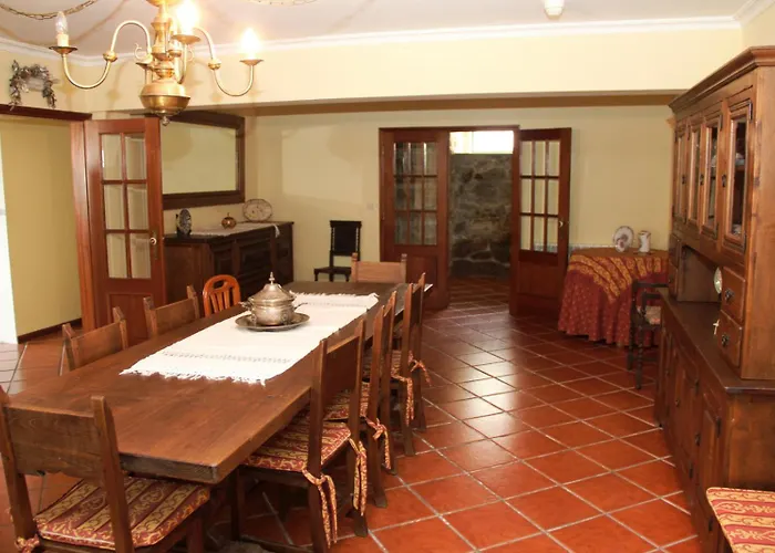 Casa Do Mogadouro Hotel Mesquitela