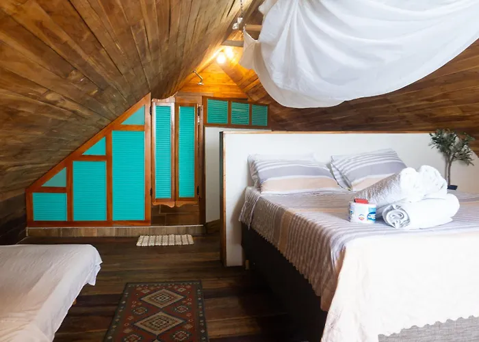 Hotel Calamari Baru