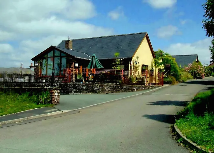 Castle Lodge - Brecon Beacons Accommodation