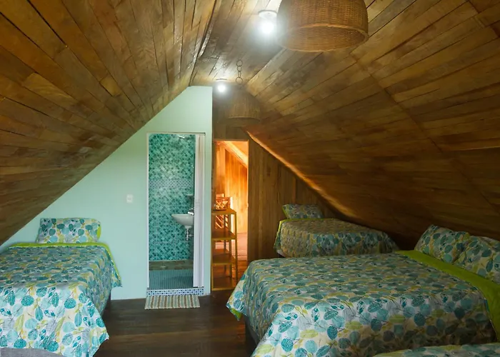 Hotel Calamari Baru