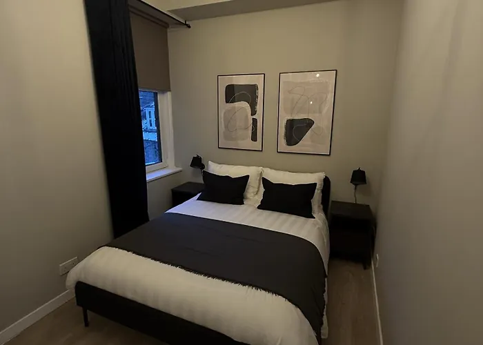 Skene Square 1 Bedroom