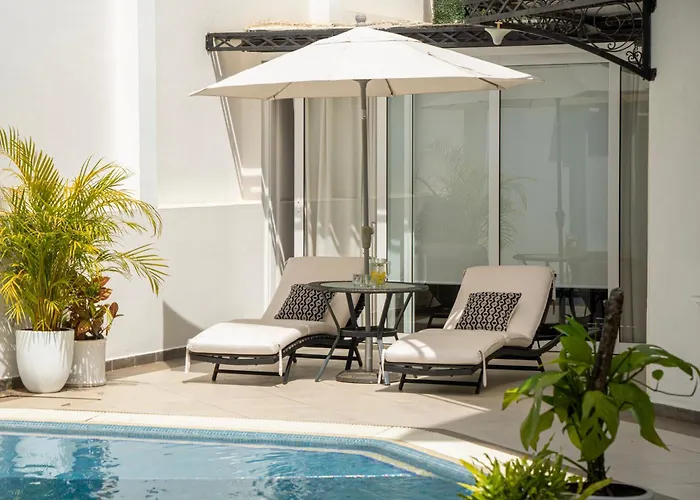 Casa Bonita Hotel & Luxury Residence