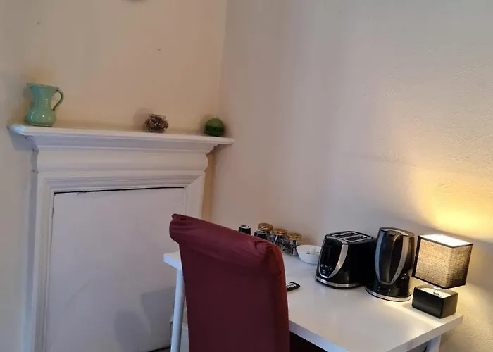 Haymarket Station Rooms