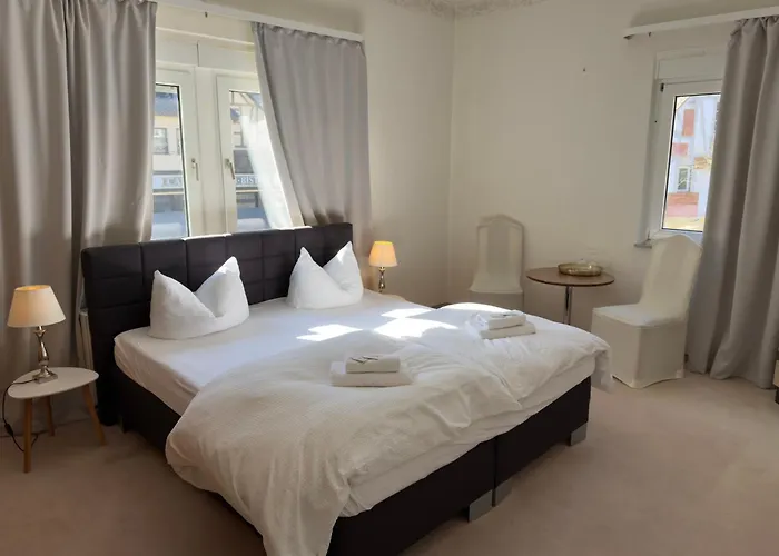 Hotel "Zur Schoenen Aussicht" Cochem