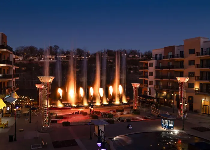 Hilton Promenade Branson Landing