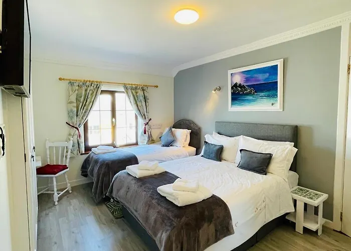 The Ferry Boat Hotel Portmagee