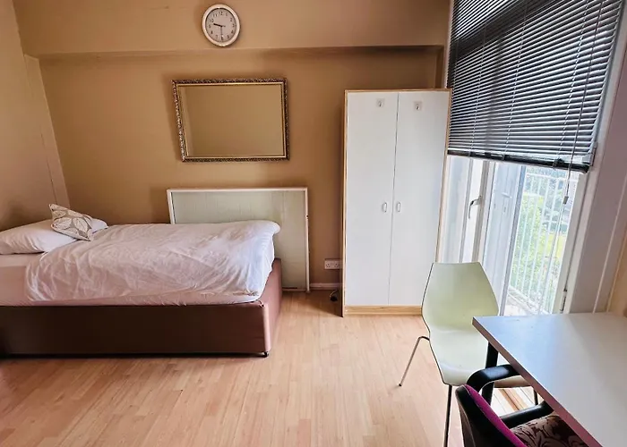 Twin Room In Central London