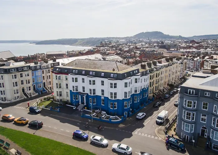 Delmont Hotel & View Restaurant