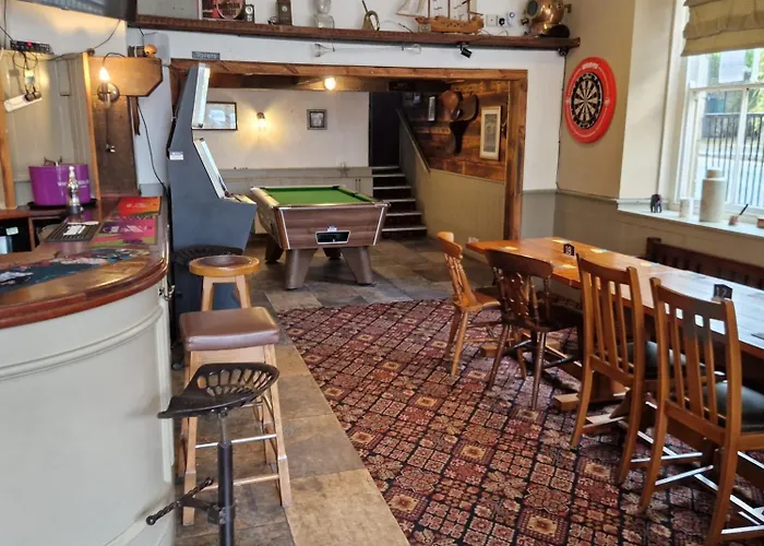 Coldstreamer Inn
