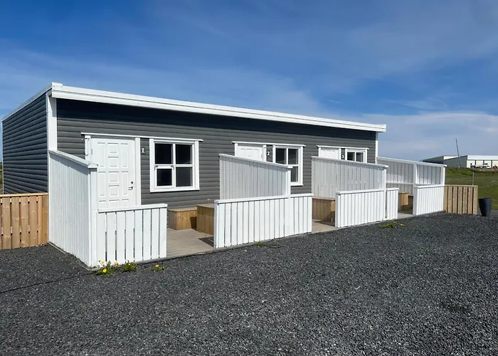 Garthur Apartments