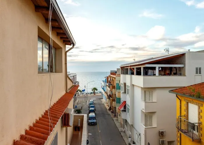 La Praiola Hotel Trappeto 