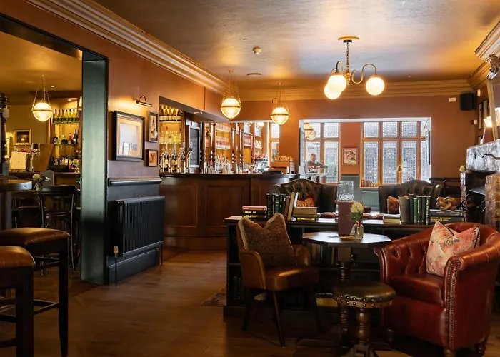 Crown Hotel