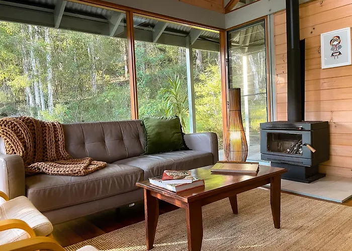 Bombah Point Eco Cottages