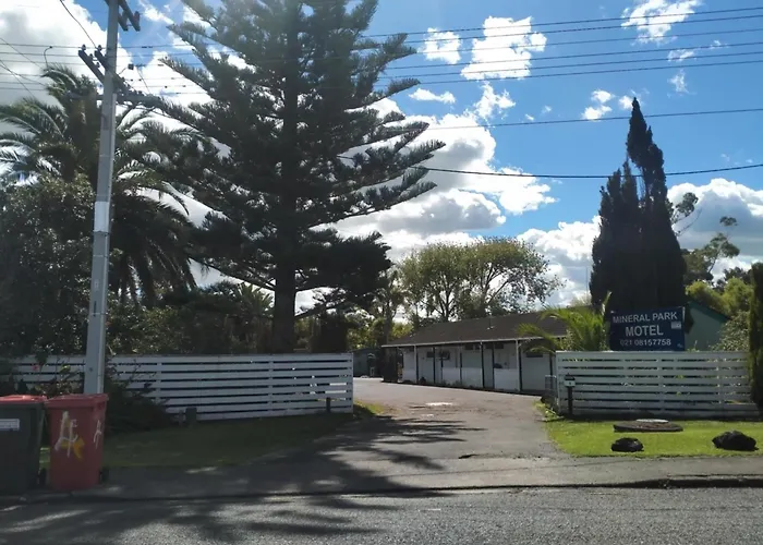 Mineral Park Motel