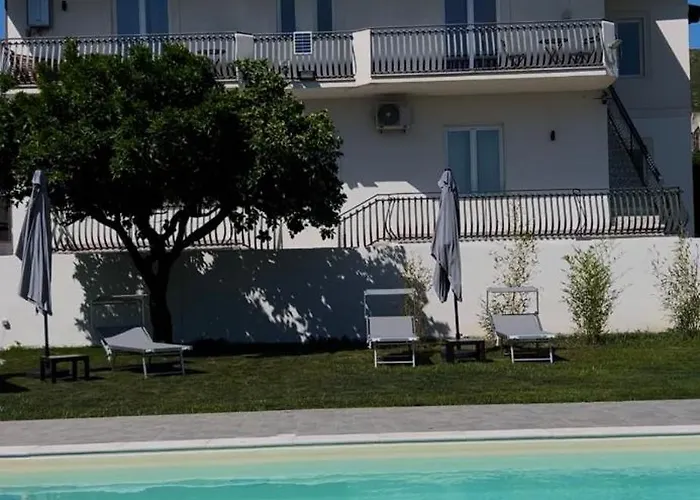 Habitat Luxury Suites Bellona