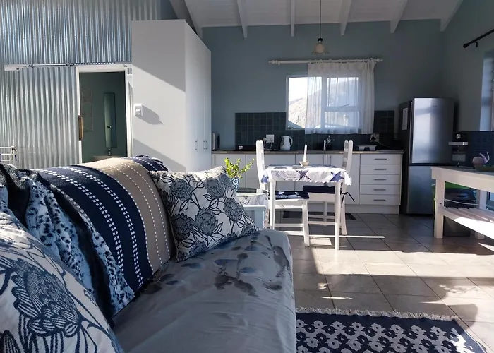The Trailhouse - Betty'S Bay Hotel