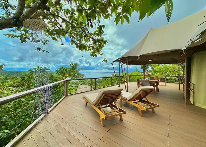 Palau Carolines Resort