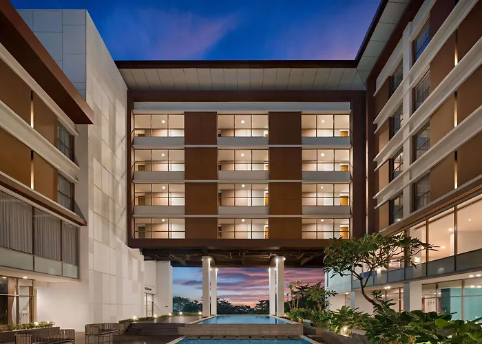 Mercure Padang