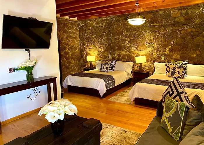Hotel Mina Real