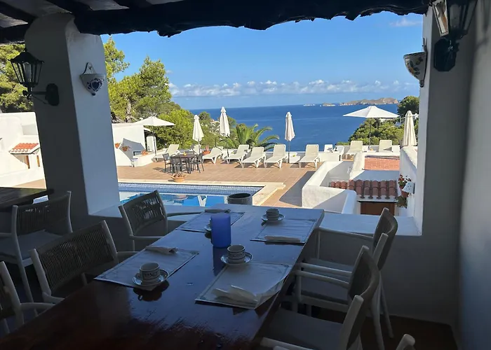 Hostal Cala Moli Cala Tarida 
