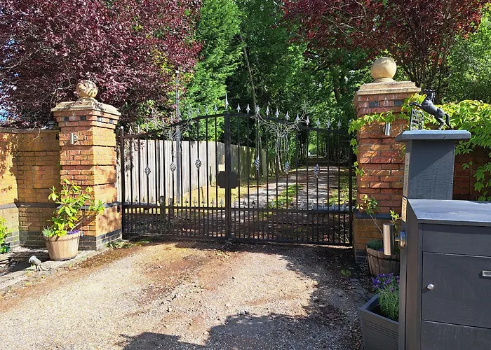The Stables - Deer Park Farm