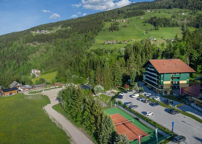 Alpine Club Resort